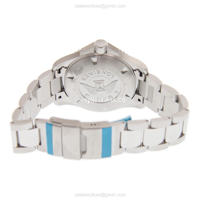 Elegant Longines CONQUEST Automatic Steel Watch | Blue Dial & Silver Steel Strap - view 4
