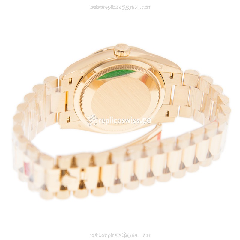 Elegant Rolex 128348RBR-0035 DAY-DATE Replica in 18kt Gold with Green Dial Automatic Movement - view 4