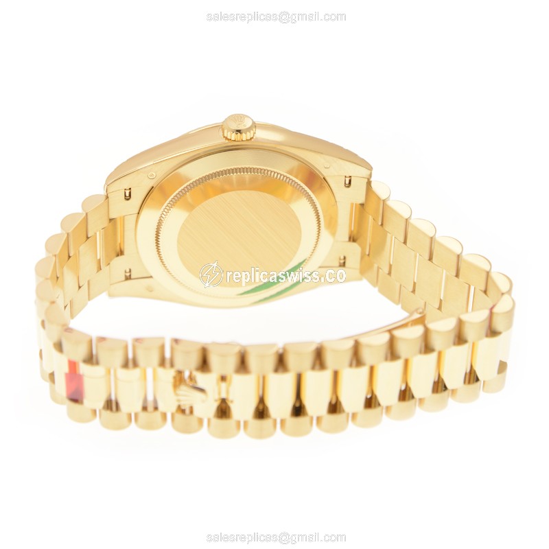 Exquisite Rolex 228238-0003 DAY-DATE Replica in 18kt Gold, Automatic Movement & Gold Bracelet Watch - view 4