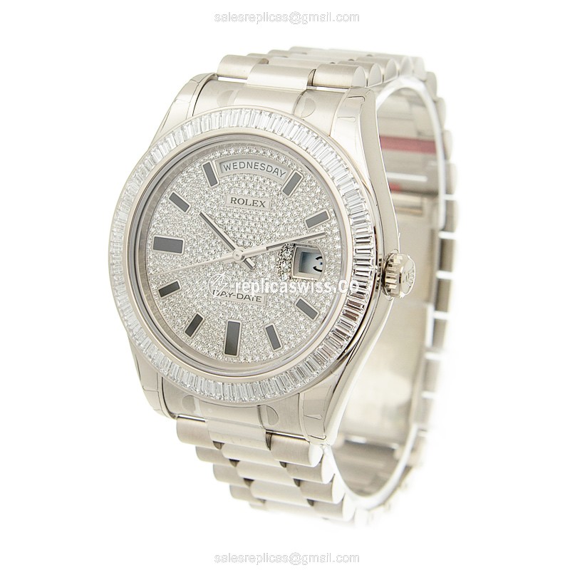 Luxurious Rolex Day-Date 218399BRZEI Replica in 18kt White Gold, Automatic Movement, Silver - view 3