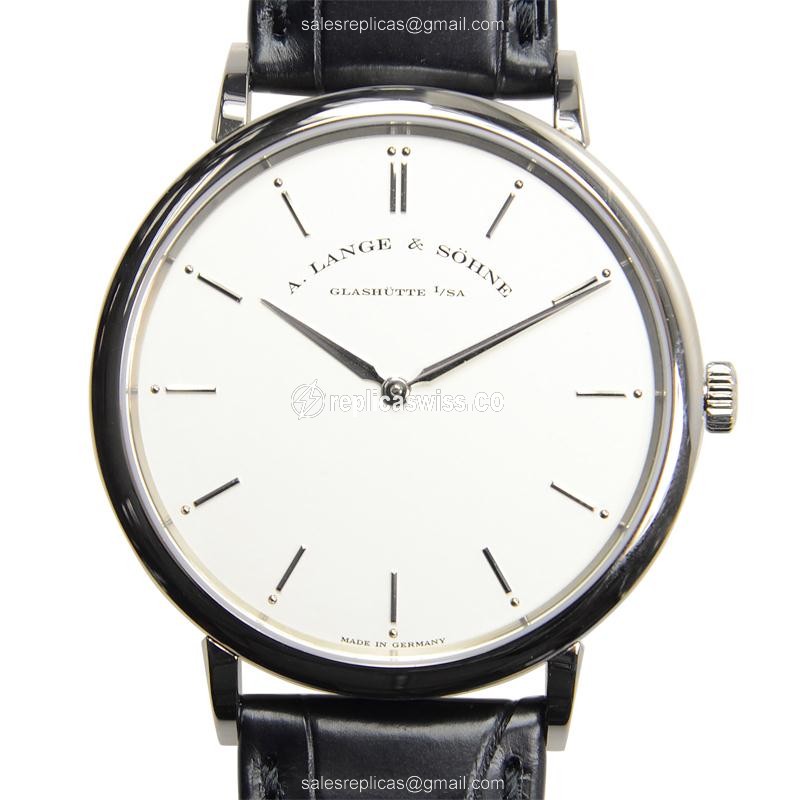 A Lange & Sohne SAXONIA Manual Wind | 18kt Gold Case | White Dial & Black Alligator Strap Watch