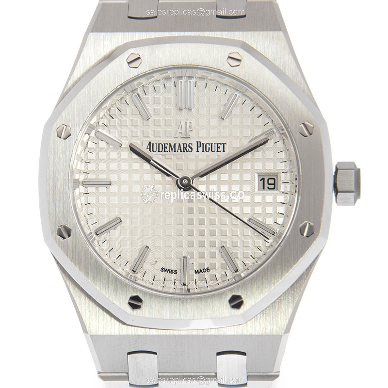 Audemars Piguet 77350ST.OO.1261ST.01 Replica Watch | Automatic Movement | Silver Dial & Clasp