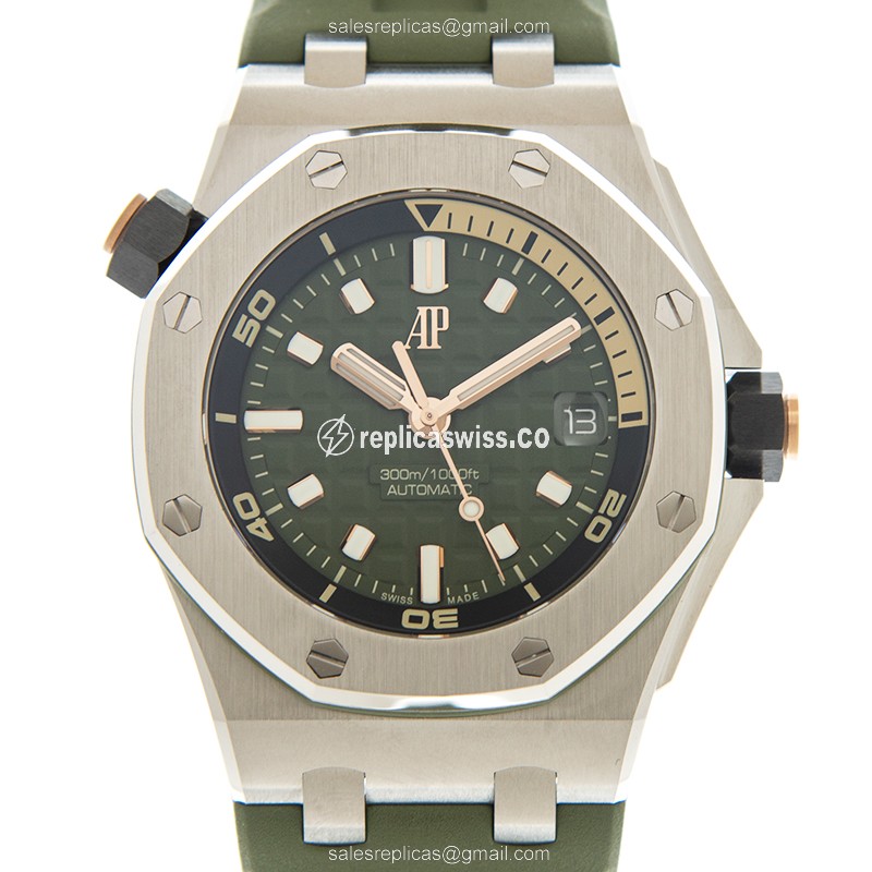 Audemars Piguet ROYAL OAK OFFSHORE Automatic in Stainless Steel with Green Dial Rubber Strap
