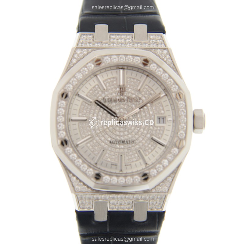 Audemars Piguet Royal Oak Replica in 18kt White Gold, Automatic Movement, Silver Dial, Alligator