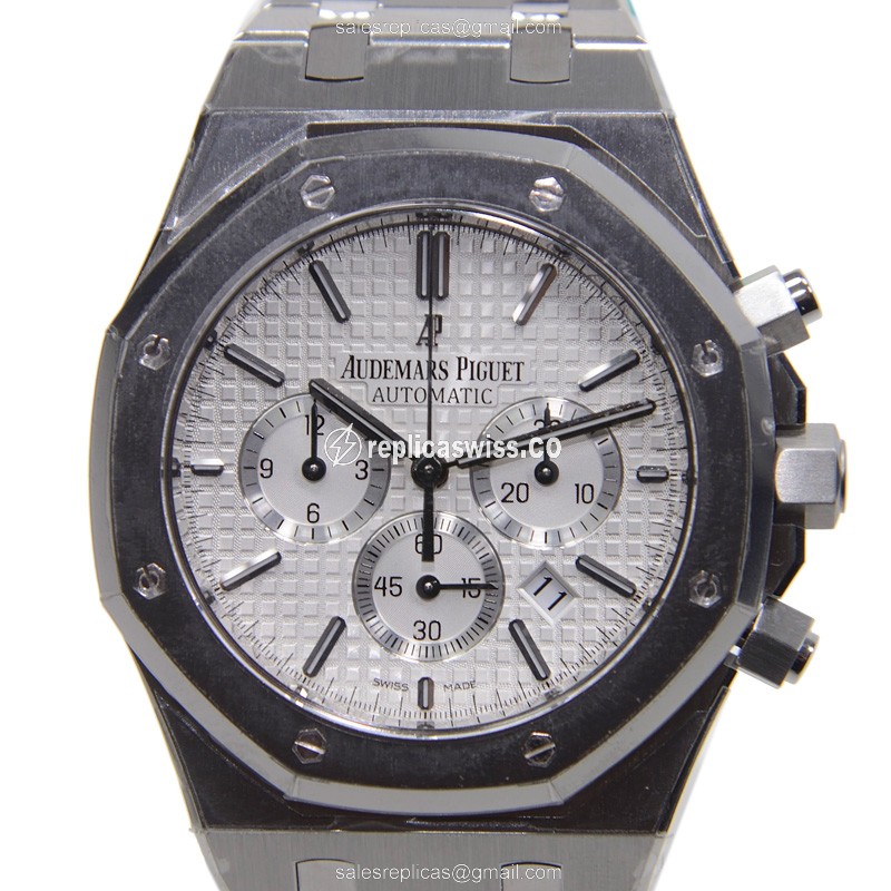Audemars Piguet Royal Oak Replica in Stainless Steel | Automatic Movement & Silver Dial Watch
