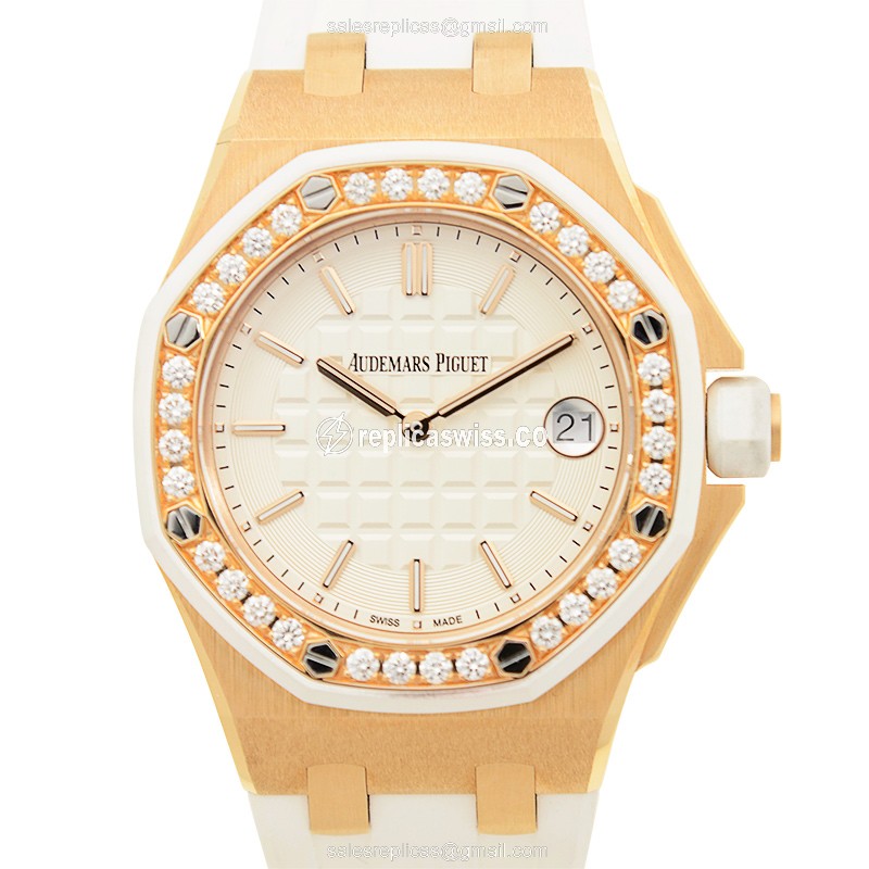 Elegant Audemars Piguet ROYAL OAK OFFSHORE Replica in 18kt Rose Gold, Quartz Movement & White