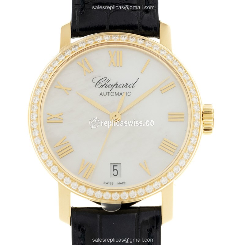 Elegant Chopard CLASSIQUE Replica Watch in 18kt Gold, Automatic Movement, White Dial