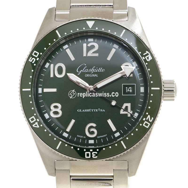 Elegant Glashutte Spezialist Replica with Automatic Movement & Green Dial, Steel Case Watch