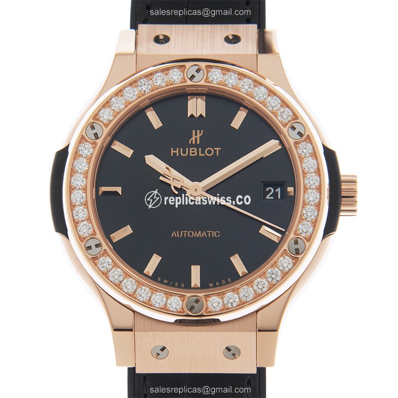 Elegant Hublot Classic Fusion Replica in 18kt Rose Gold & Black Dial, Automatic Movement Watch