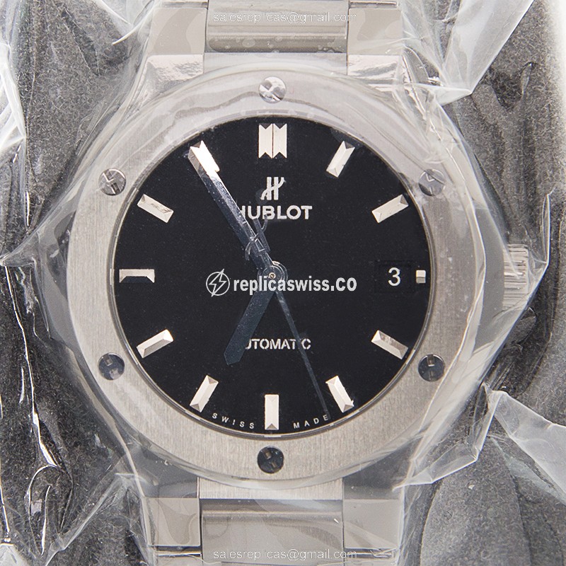 Elegant Hublot Classic Fusion Replica Watch with Automatic Movement Black Dial, Steel Case