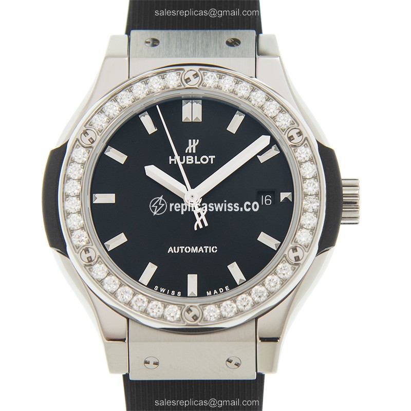 Elegant Hublot Classic Fusion Replica with Automatic Movement, Black Dial, & Luxe Titanium &