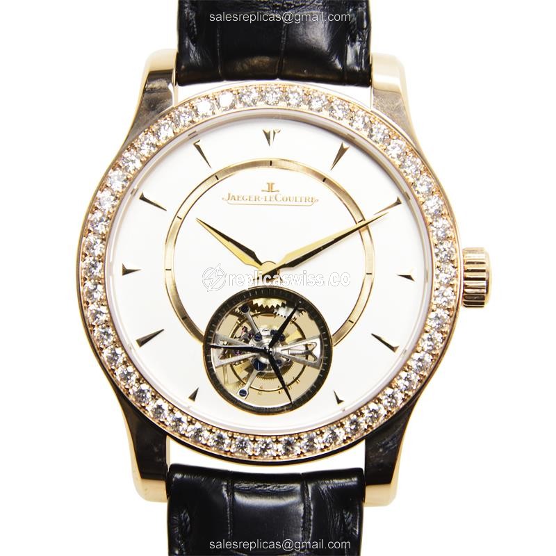 Elegant Jaeger-Lecoultre Master Ultra Thin Replica in 18kt Rose Gold, Automatic Movement & Silver