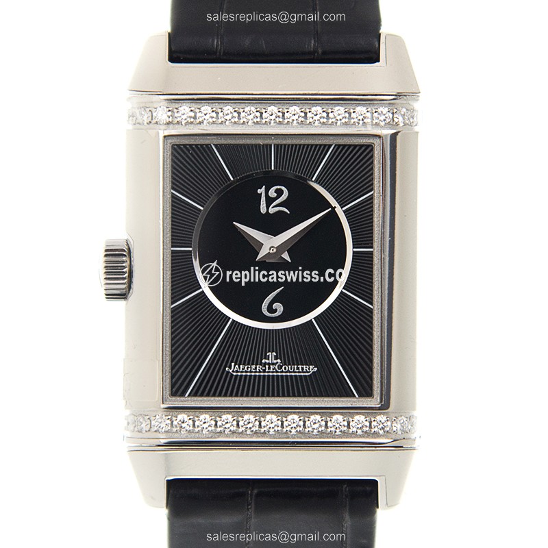 Elegant Jaeger-Lecoultre Q2668430 REVERSO Replica with Automatic Movement Black Sapphire