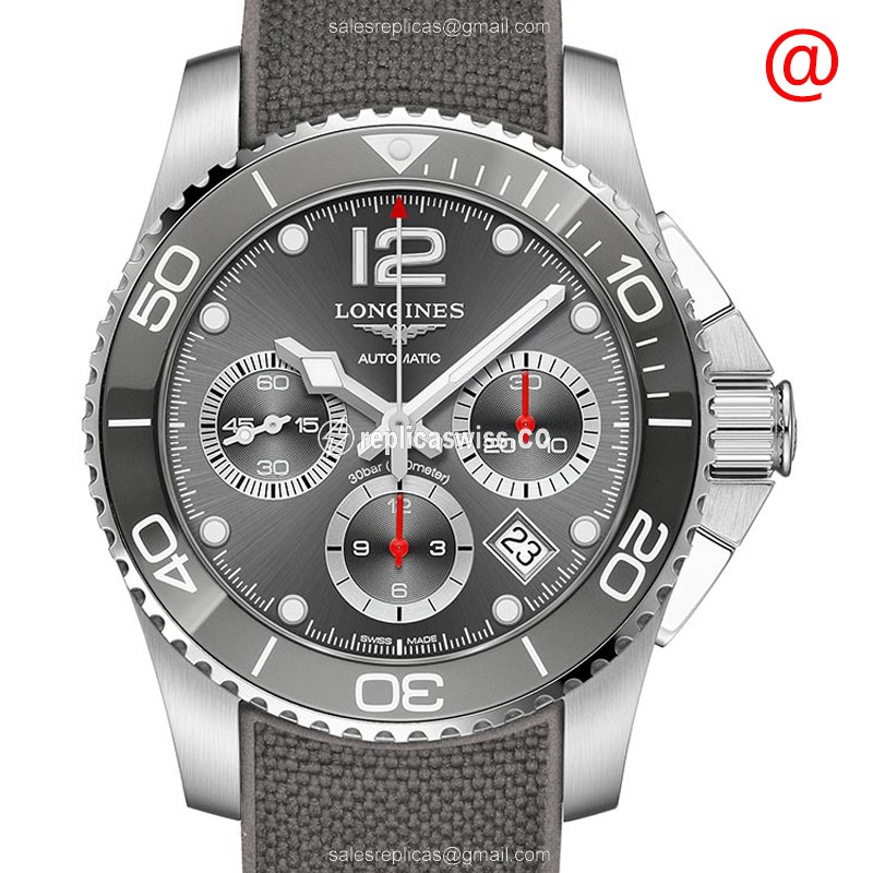 Elegant Longines Conquest Automatic Steel Replica with Gray Dial & Rubber Strap Watch
