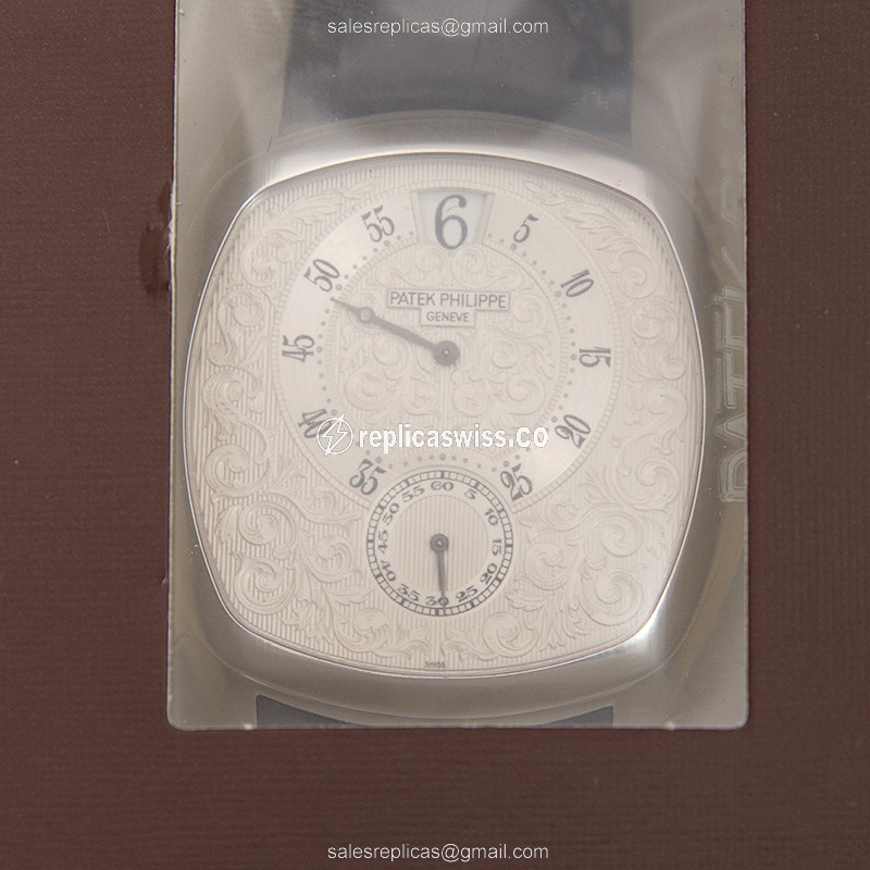 Elegant Patek Philippe 5275P-001 Replica in 950 Platinum, Automatic White Dial, Alligator Black