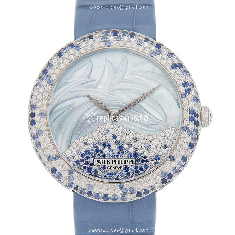 Elegant Patek Philippe Calatrava Replica in 18kt White Gold, Automatic Movement, Blue Dial Watch