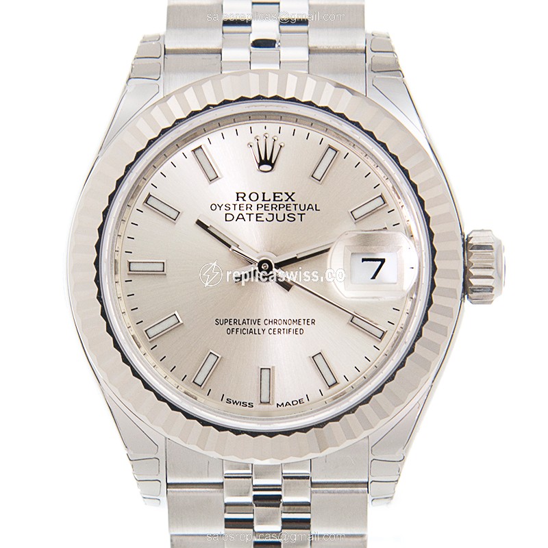 Elegant Rolex Lady Datejust Automatic Steel Case Silver Dial — Automatic Movement & Stainless Steel