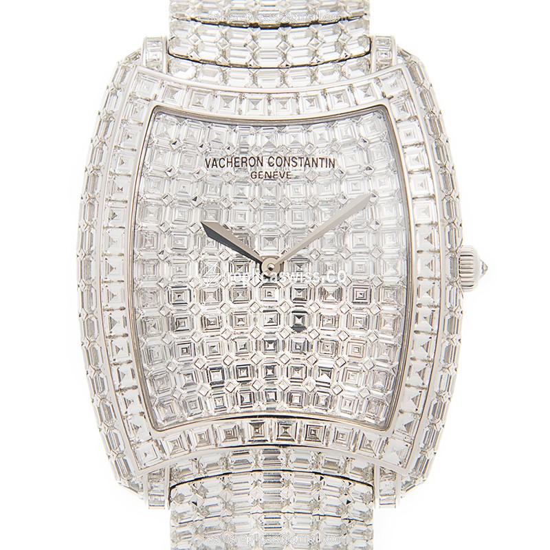 Elegant Vacheron Constantin 81750/S01G-9198 Replica with Silver Dial & 18kt Diamond Case Watch