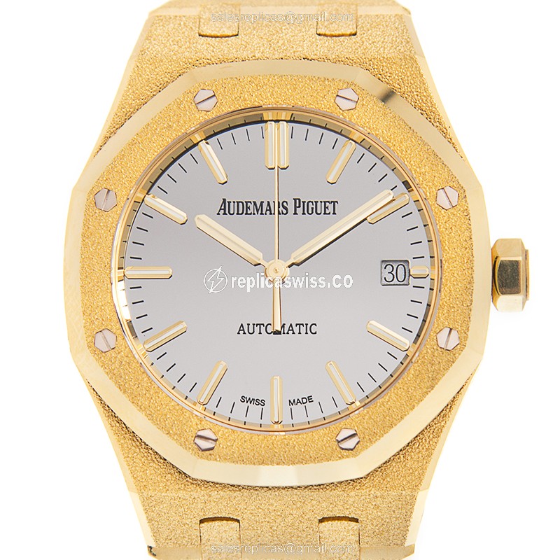 Exquisite Audemars Piguet Royal Oak Replica in 18kt Gold Case & Silver Dial, Automatic Movement