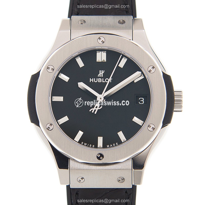 Exquisite Hublot Classic Fusion Replica in Black Dial & Stainless Steel Case, Automatic Movement