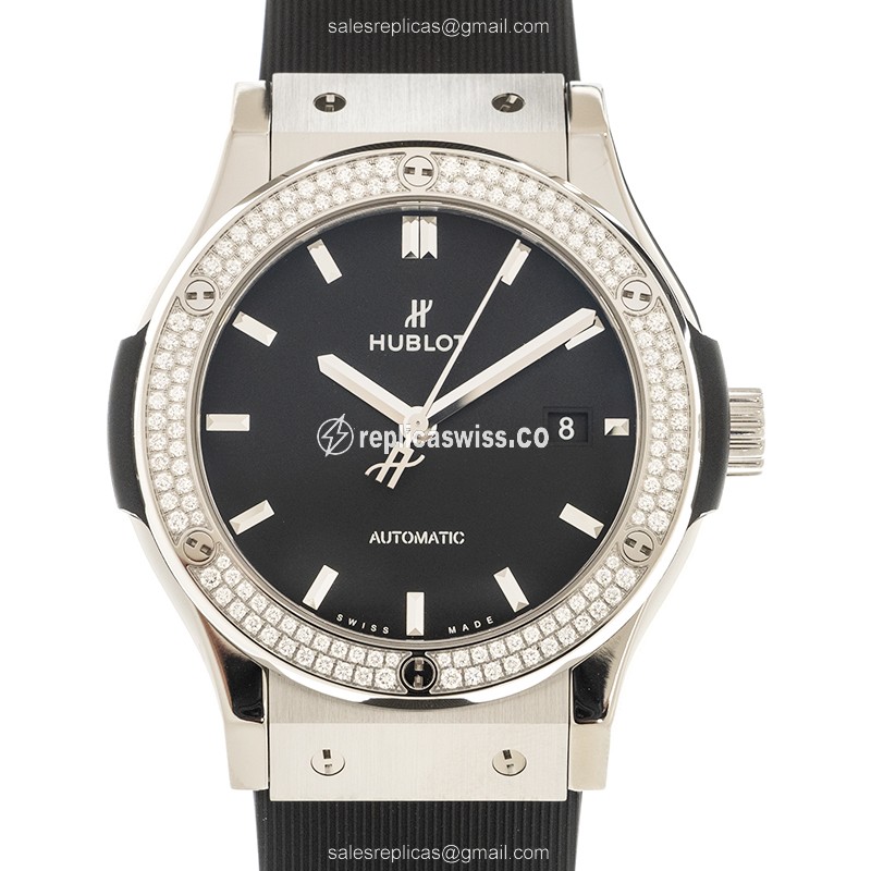 Exquisite Hublot Classic Fusion Replica in Black with Automatic Movement Titanium Case Watch