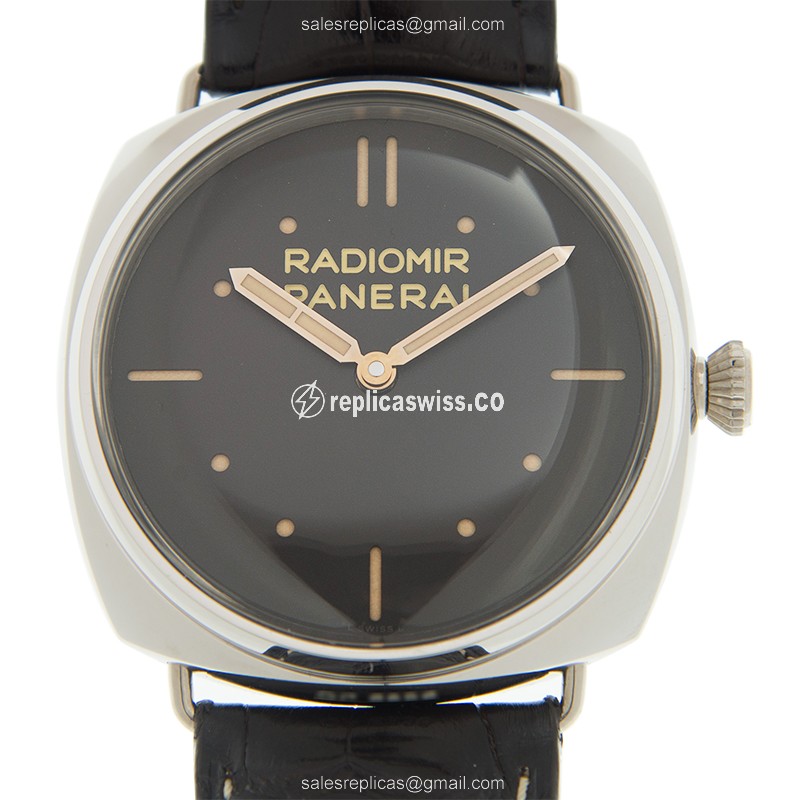Exquisite Panerai PAM00373 RADIOMIR Replica, Manual Wind, Brown Dial & Platinum Case Watch