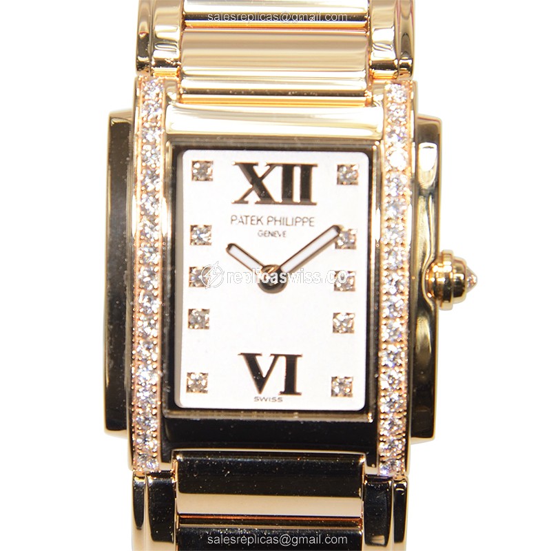 Exquisite Patek Philippe 4908/11R-011 Replica with Silver Dial 18kt Gold Strap Watch
