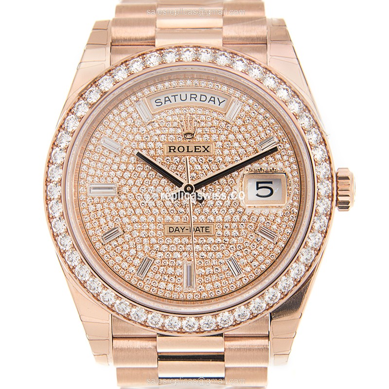 Exquisite Rolex 228345RBR-0002 DAY-DATE Replica in 18kt Gold, Automatic Movement, Silver Dial