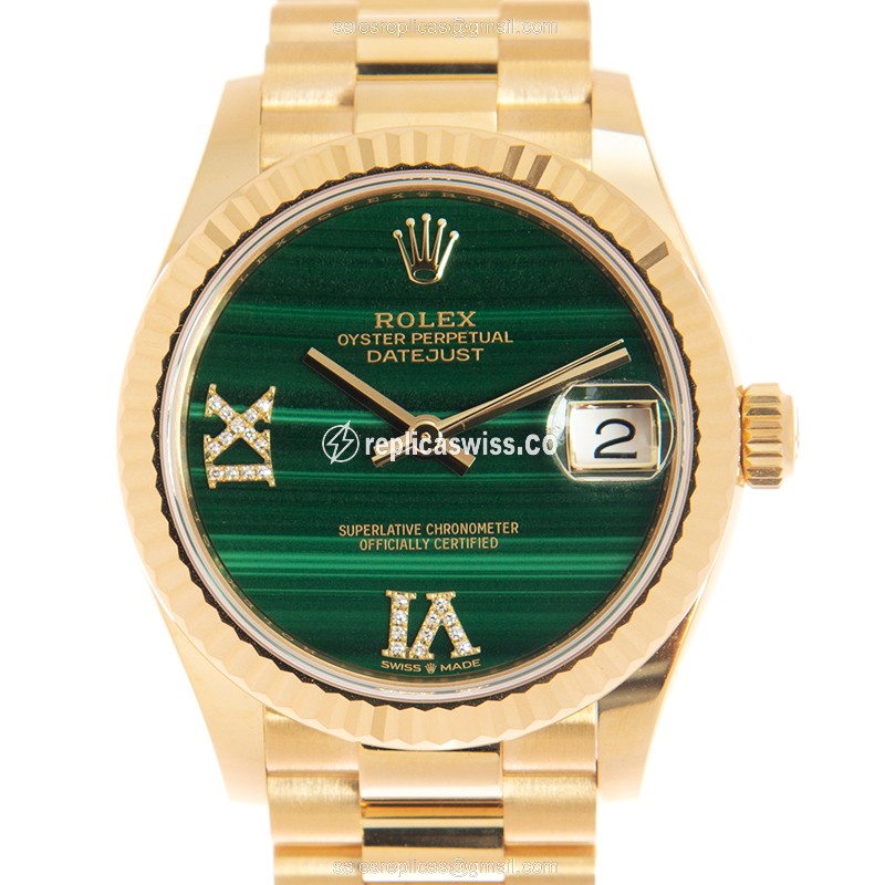 Exquisite Rolex Datejust Replica in 18kt Gold with Green Dial Automatic Movement Watch