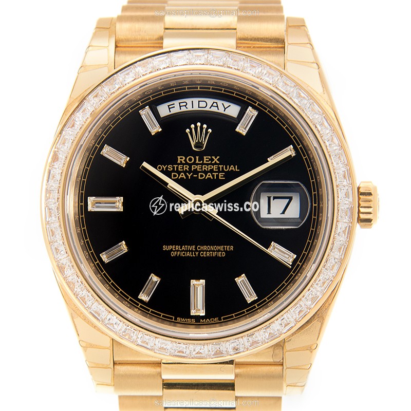 Exquisite Rolex DAY-DATE Replica in 18kt Gold, Automatic Movement, Black Dial & Diamond Bezels Watch