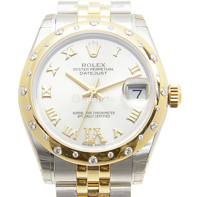 Exquisite Rolex OYSTER PERPETUAL Replica in 18kt Steel with Silver Dial & Gold Strap Watch