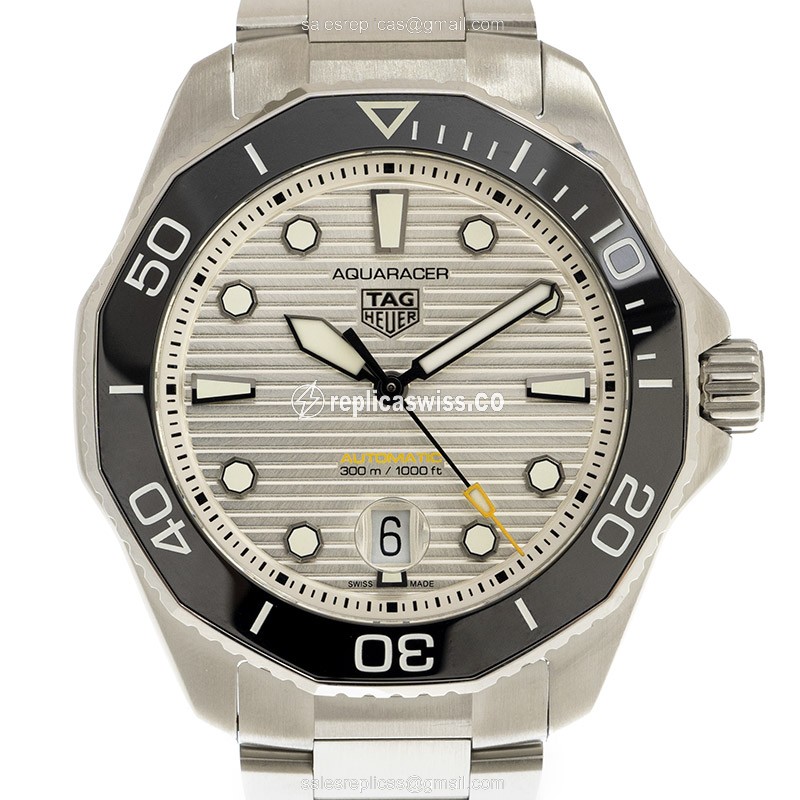 Exquisite Tag Heuer WBP201C.BA0632 AQUARACER Automatic Watch with Stainless Steel Case Gray Dial