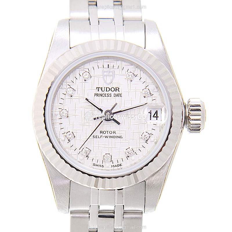 Exquisite Tudor Black Dial Replica Watch, Automatic Movement, Steel Case, Silver Straps