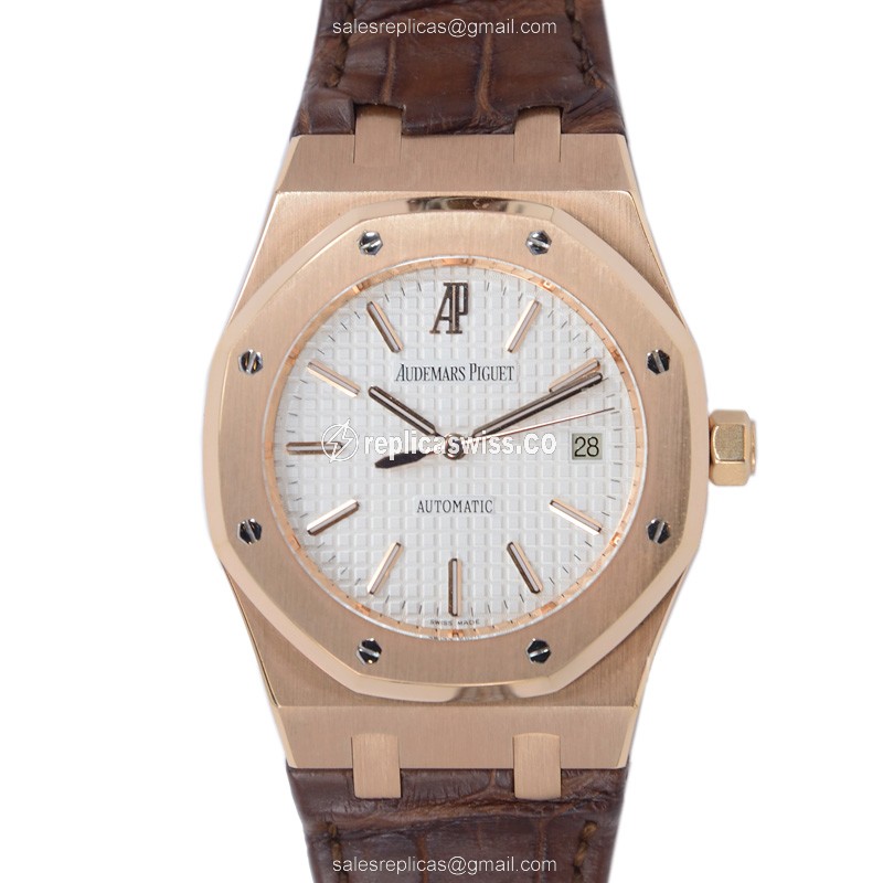 Glamorous 18kt Gold Audemars Piguet ROYAL OAK Replica, Automatic Movement & White Dial, Elegant
