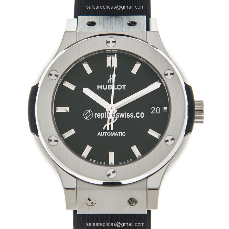 Hublot Classic Fusion 565.NX.1171.RX Replica in Black Dial Titanium Case with Automatic