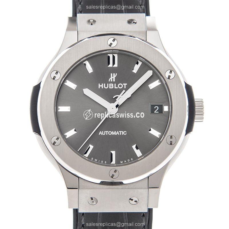 Hublot Classic Fusion Replica, Automatic Movement, Dark Grey Dial, Titanium Case Watch