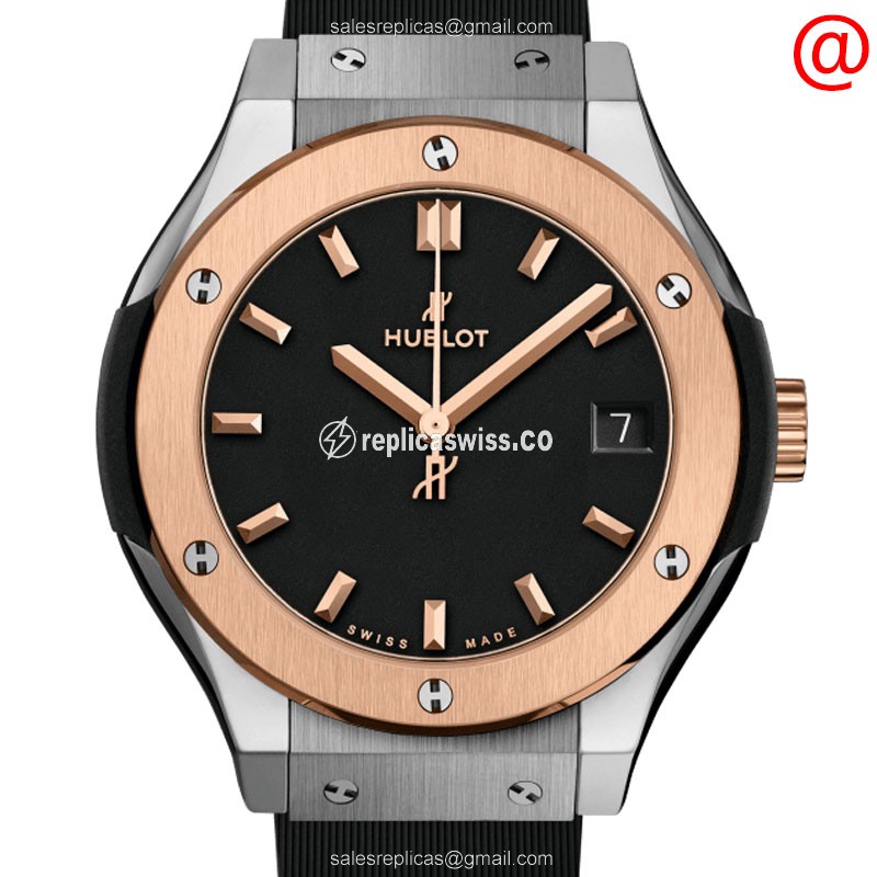Hublot Classic Fusion Replica in 18kt Rose Gold Titanium Case, Black Quartz Movement Watch