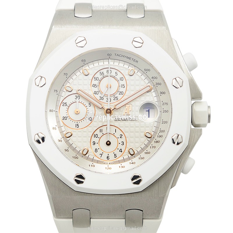 Lavish Audemars Piguet ROYAL OAK Offshore Automatic Watch with Silver Dial Steel Case