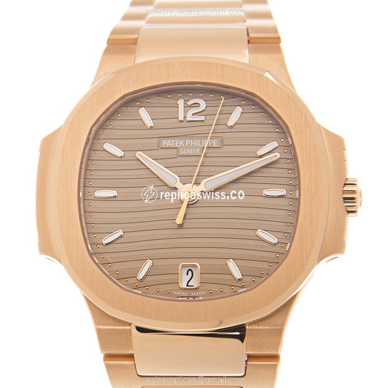 Lustrous 7118/1R-010 Nautilus Automatic in 18kt Rose Gold | Polished Crystal & Gold Chain Clasp