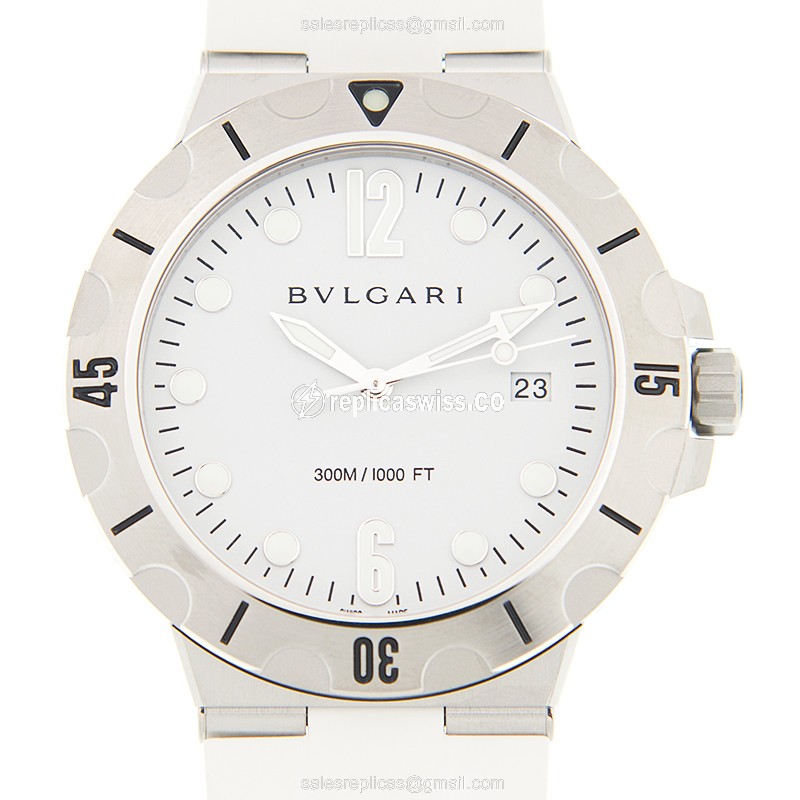 Luxurious Bulgari Diagono Scuba Replica in White Automatic Movement & Steel Case Watch