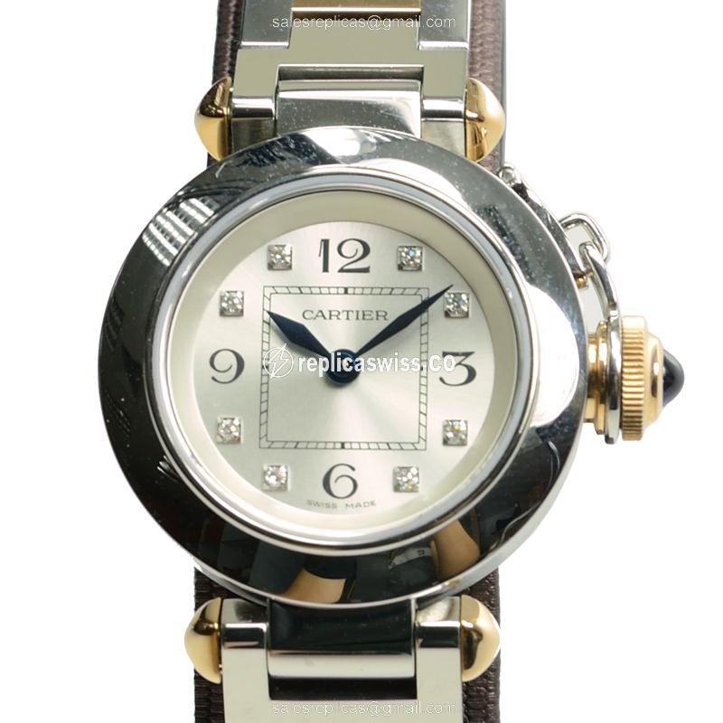Luxurious Cartier Pasha De Cartier Replica with Silver Dial & 18kt Steel Strap Watch