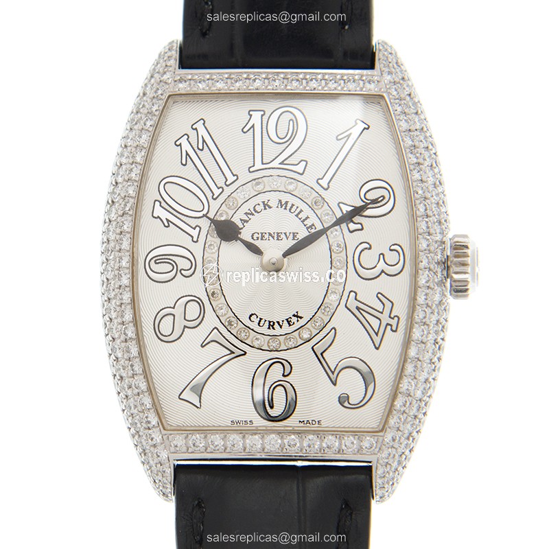 Luxurious Franck Muller 7502 Cintree Curvex Quartz Watch in 18kt White Gold, Elegant Diamond Accents