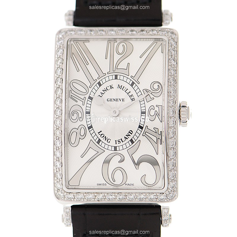Luxurious Franck Muller 952 QZ REL D 1R Long Island Replica with White Dial Diamond Bezels Watch