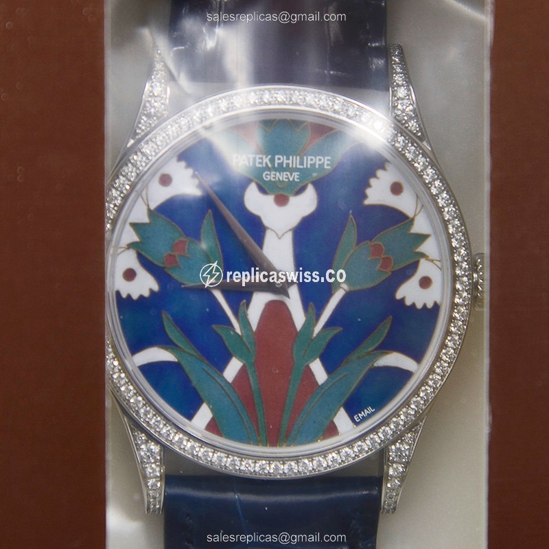 Luxurious Patek Philippe 5077/100G-018 Replica in 18kt White Gold, Blue Dial, Automatic Movement