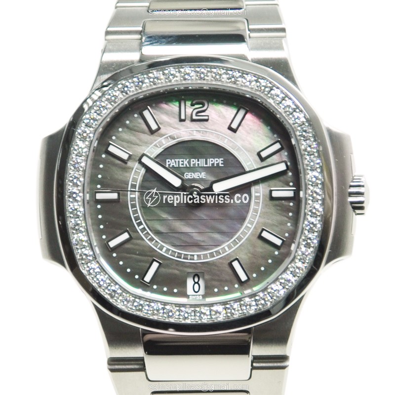 Luxurious Patek Philippe 7008/1A-012 Nautilus Replica in Black Dial & Stainless Steel Case Watch