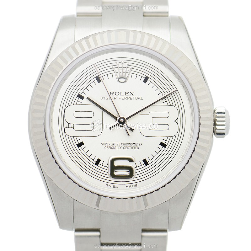 Luxurious Rolex 177234SVAR39MAXI Oyster Perpetual Replica in White Dial Silver Clasp Watch