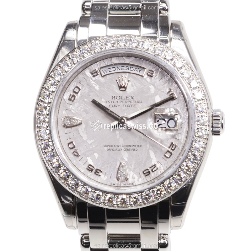 Luxurious Rolex 18946MET Day-Date Replica in 18kt White Gold, Automatic Movement, Silver Dial