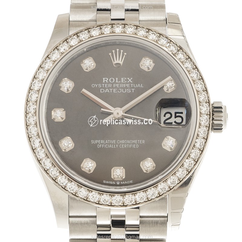 Luxurious Rolex DATEJUST Replica in 18kt Steel, Automatic Movement, Sleek Gray Dial Watch