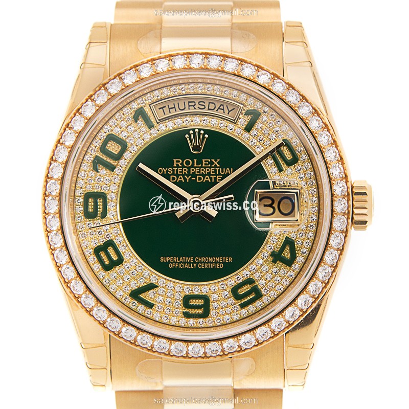 Luxurious Rolex Day-Date Replica in 18kt Gold, Automatic Movement, Green Dial Watch
