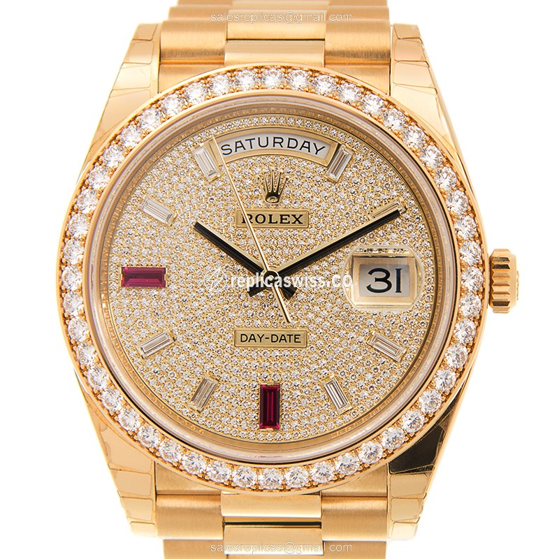 Luxurious Rolex Day-Date Replica in 18kt Gold, Automatic Movement, Silver Dial Watch